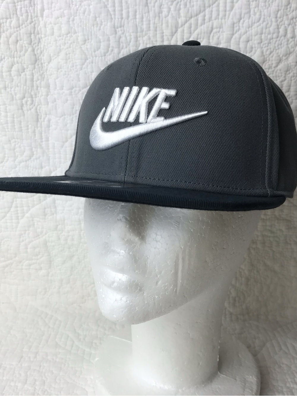 Nike pro Cap Adult Unisex SZ M/L Snapback Grey Black FB5380-068